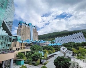 酒店滑雪場成本持續承壓