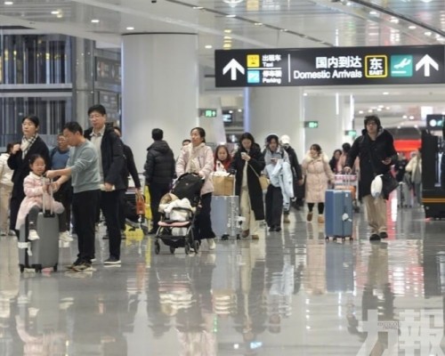 入境外國人逾七成免簽