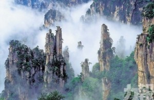山水與文化交織的詩意旅程