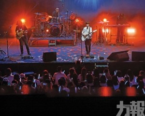 小魏魏嘉瑩8月2日麥花臣場館獻唱