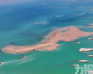 在青海邂逅打翻的調色盤