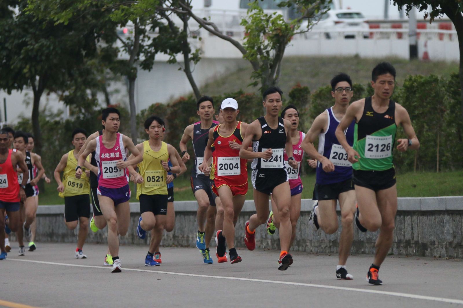 王坤許朗分奪男女公開賽錦標